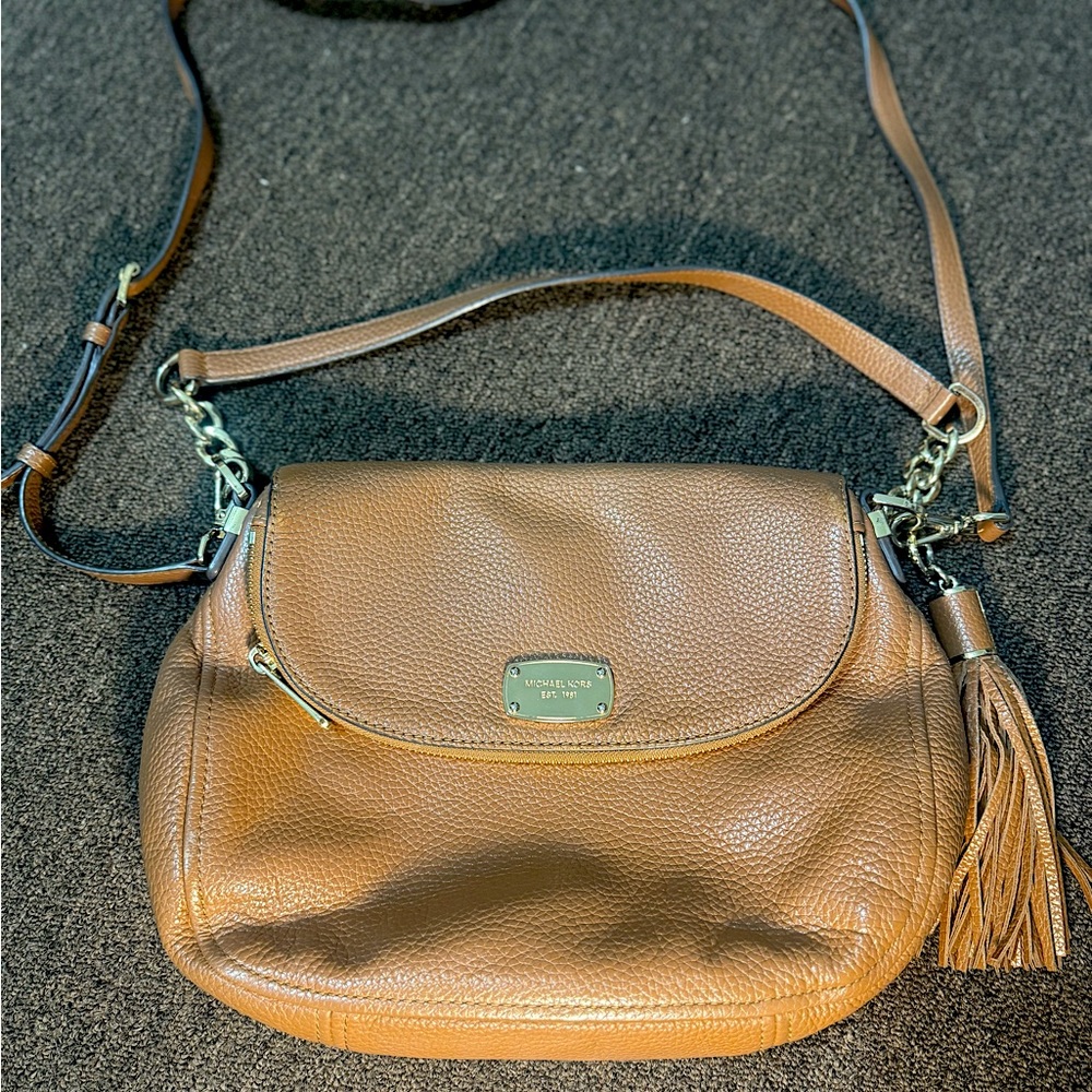 Michael Kors Tan Crossbody/Shoulder Bag